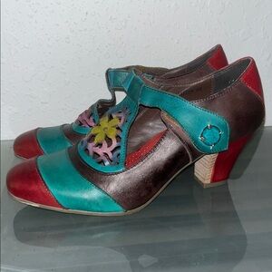 NWOB L'Artiste Shoes Women's Size EU 40 (US 9-9.5) Red/Green Leather Jardin Heel